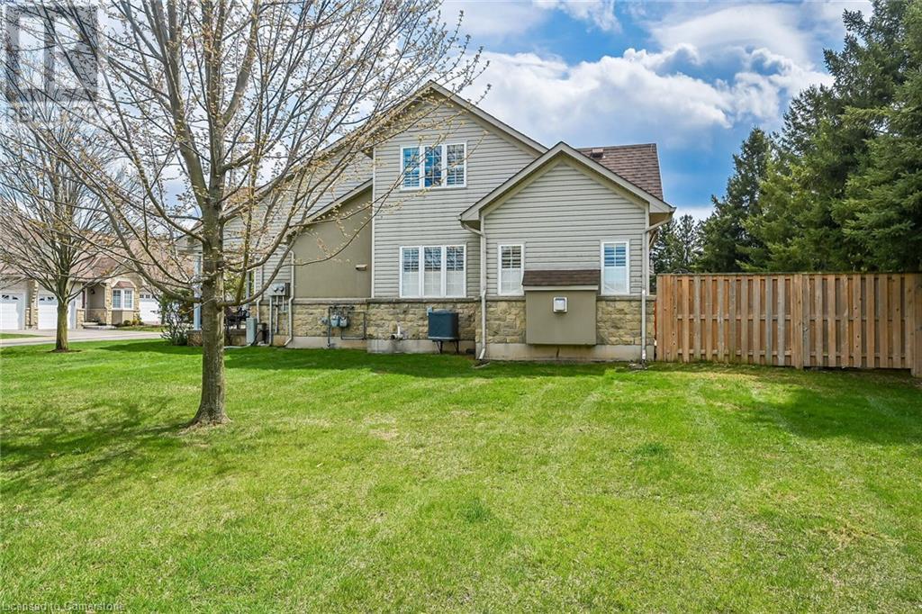 212 Stonehenge Drive Unit# 10, Ancaster, Ontario  L9K 1N5 - Photo 42 - 40722796