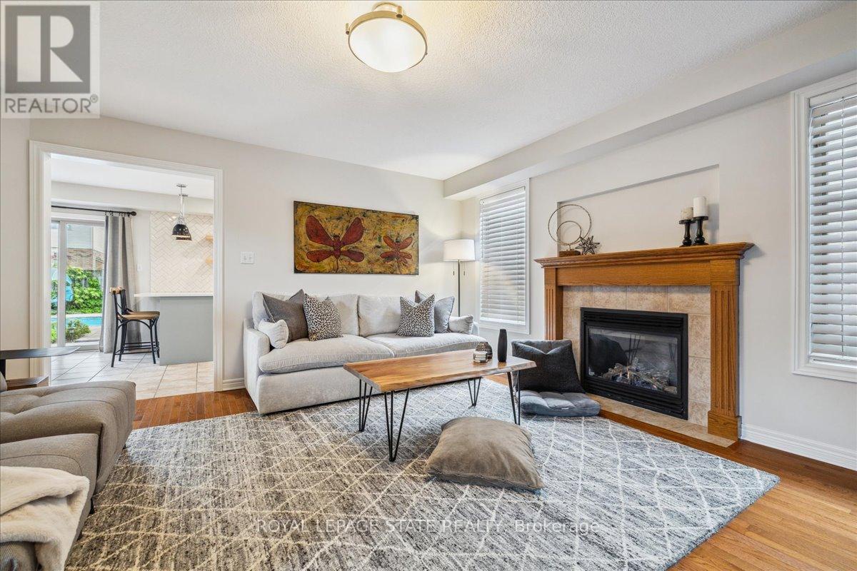 51 Napa Lane, Hamilton, Ontario  L8E 6B7 - Photo 15 - X12210711