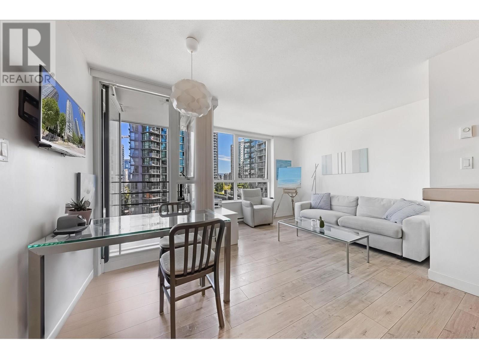 1607 1495 RICHARDS STREET, Vancouver, British Columbia