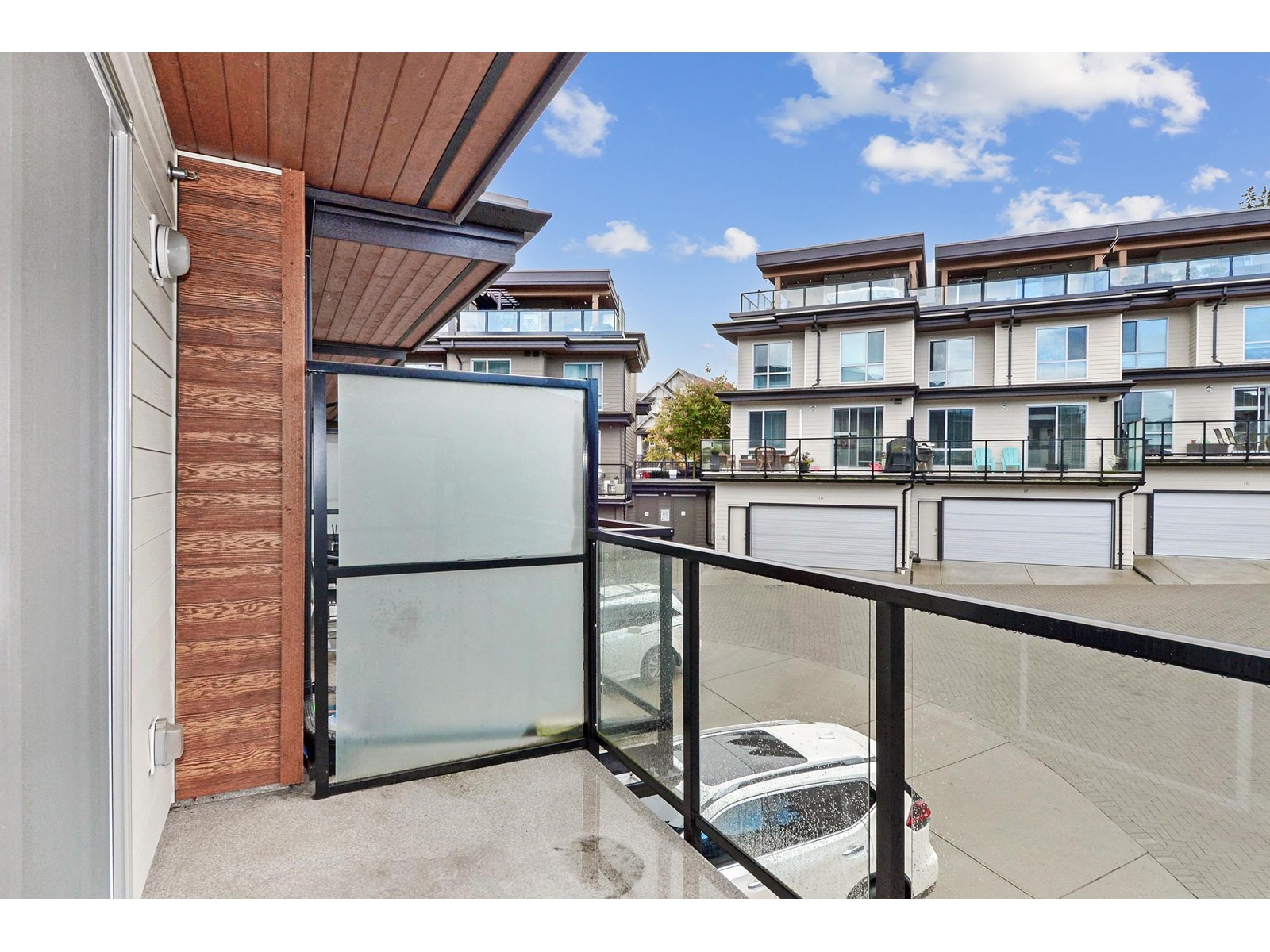 28 15775 Mountain View Drive, Surrey, British Columbia  V3Z 0W7 - Photo 3 - R3013986