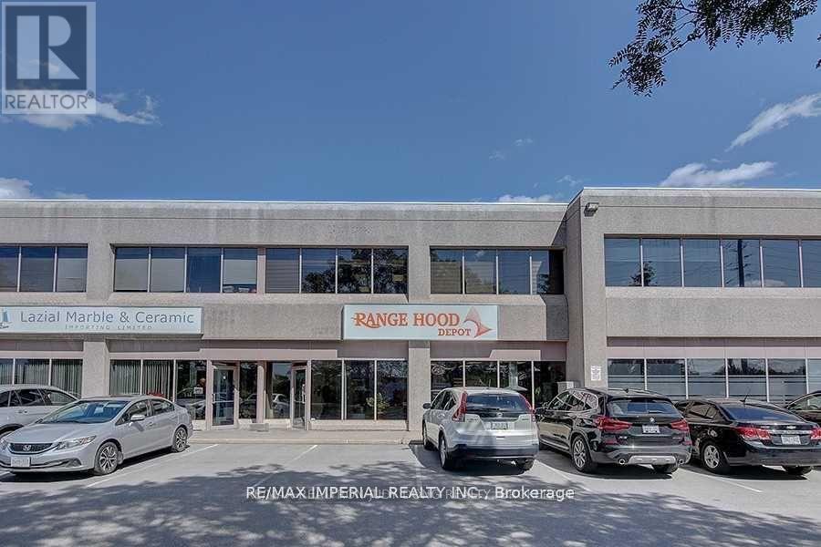 3 - 8111 Jane Street, Vaughan (Concord), Ontario  L4K 4L7 - Photo 1 - N12211214
