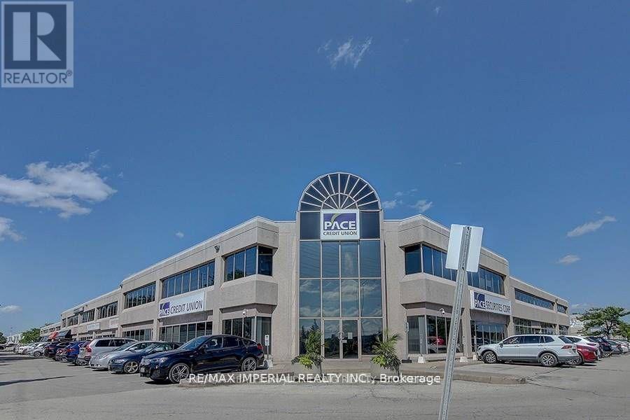 3 - 8111 Jane Street, Vaughan (Concord), Ontario  L4K 4L7 - Photo 3 - N12211214