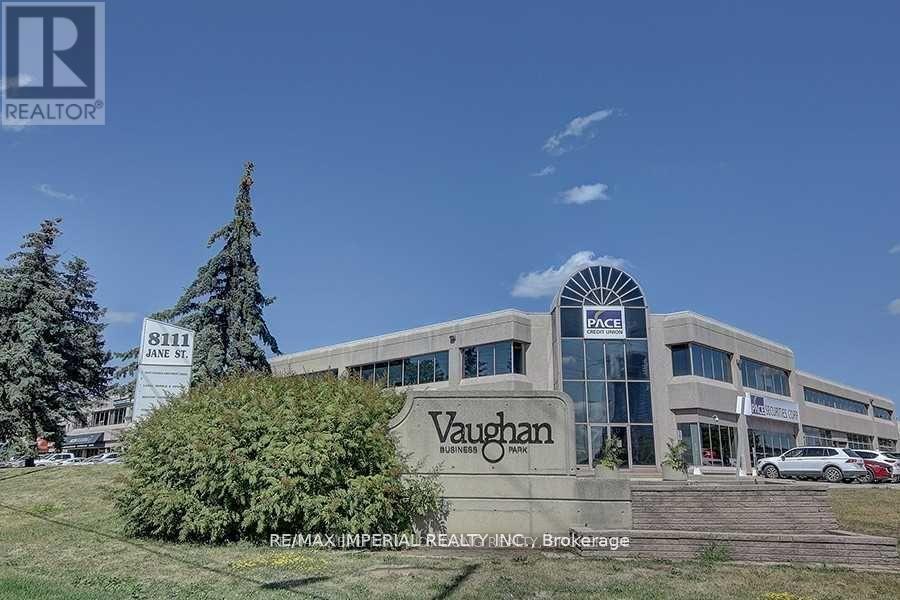 3 - 8111 Jane Street, Vaughan (Concord), Ontario  L4K 4L7 - Photo 4 - N12211214