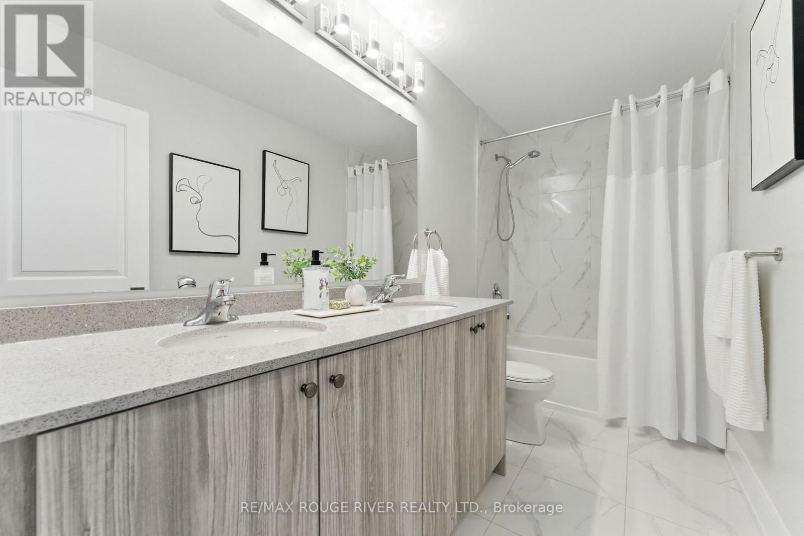 7 Caviglia Lane, Markham, Ontario  L6B 1R5 - Photo 37 - N12211184