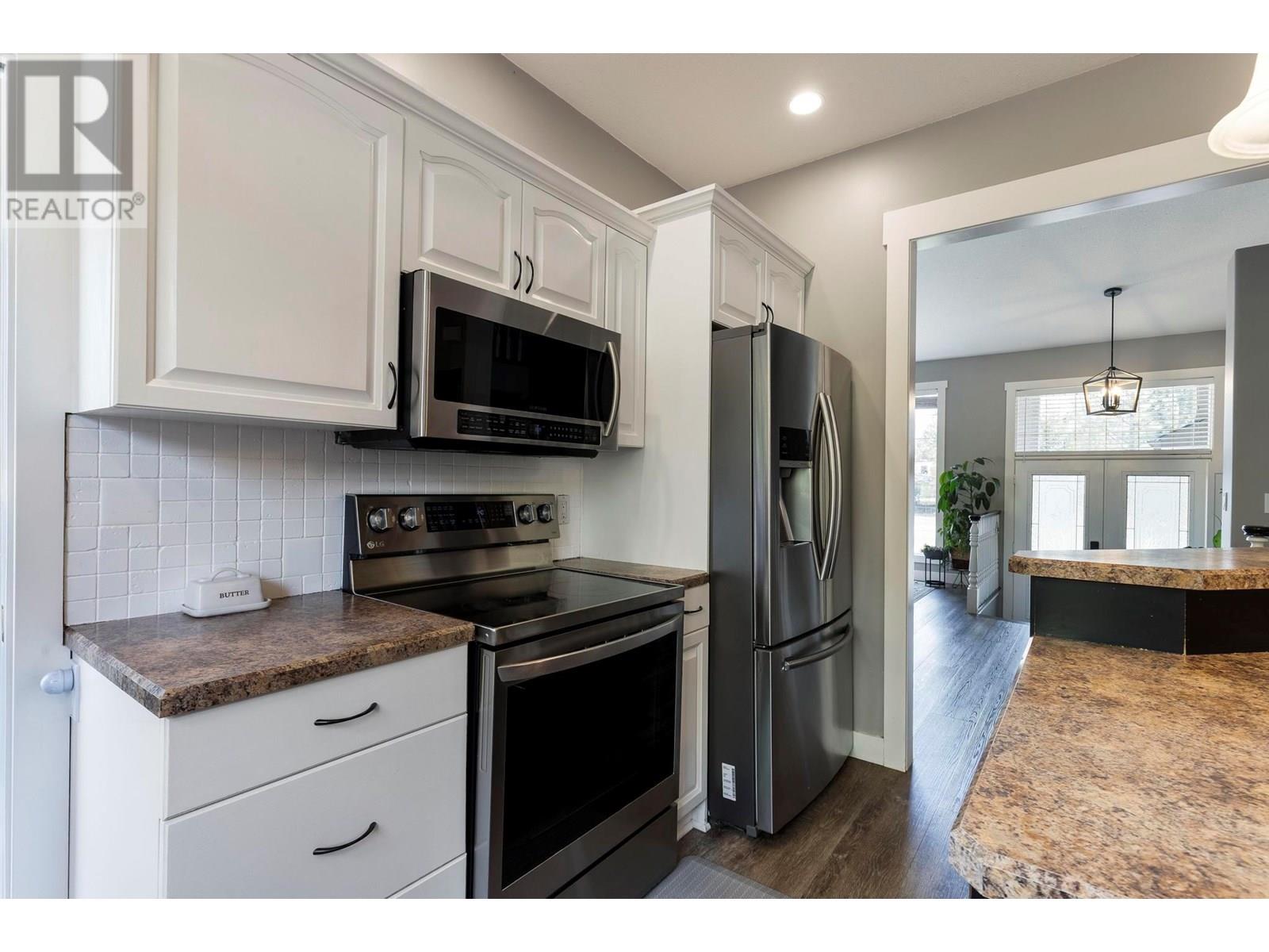 2086 Sunview Drive, West Kelowna, British Columbia  V1Z 3P9 - Photo 4 - 10351679