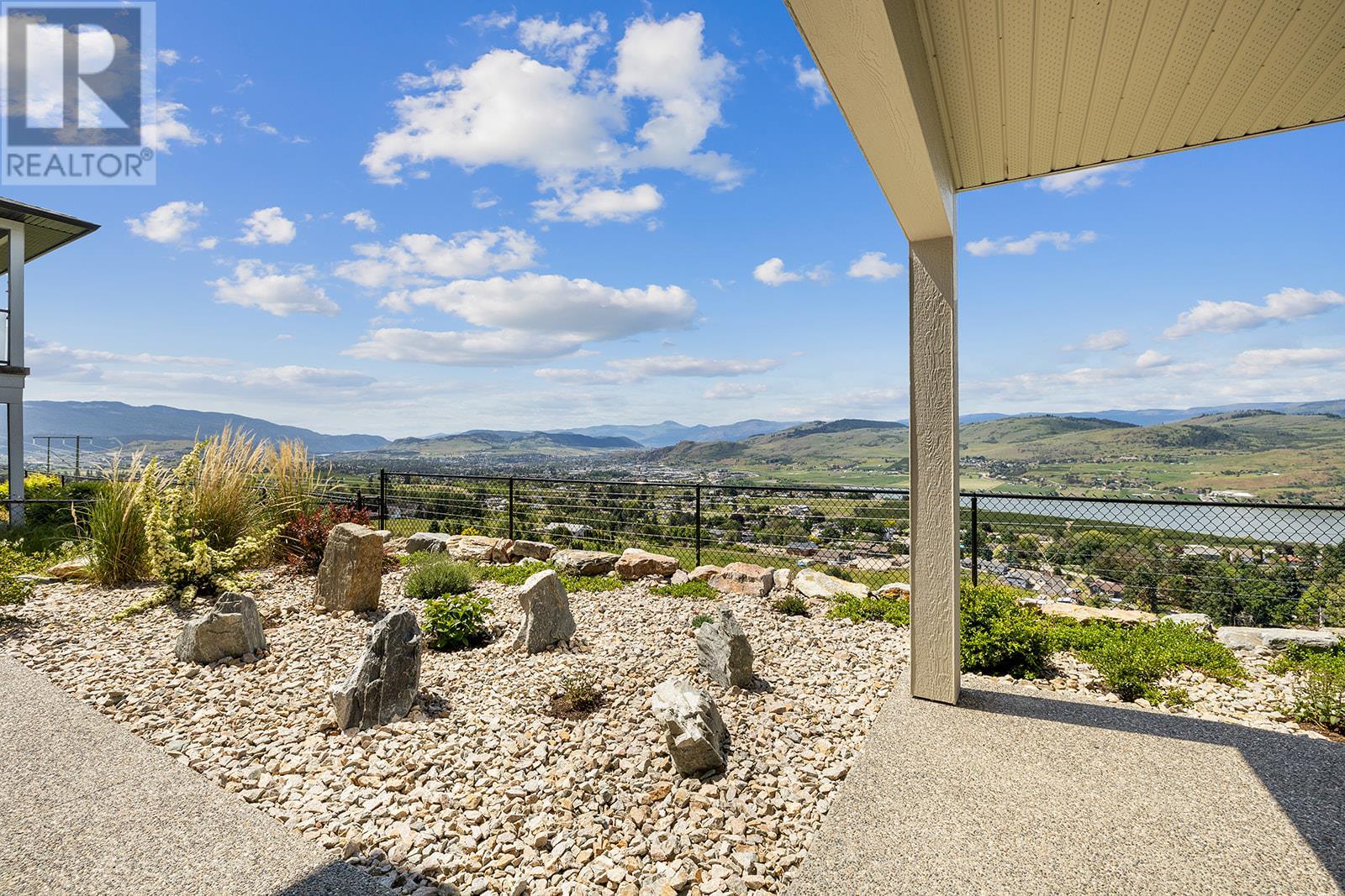 6658 Blackcomb Way, Vernon, British Columbia  V1B 4E1 - Photo 51 - 10351272