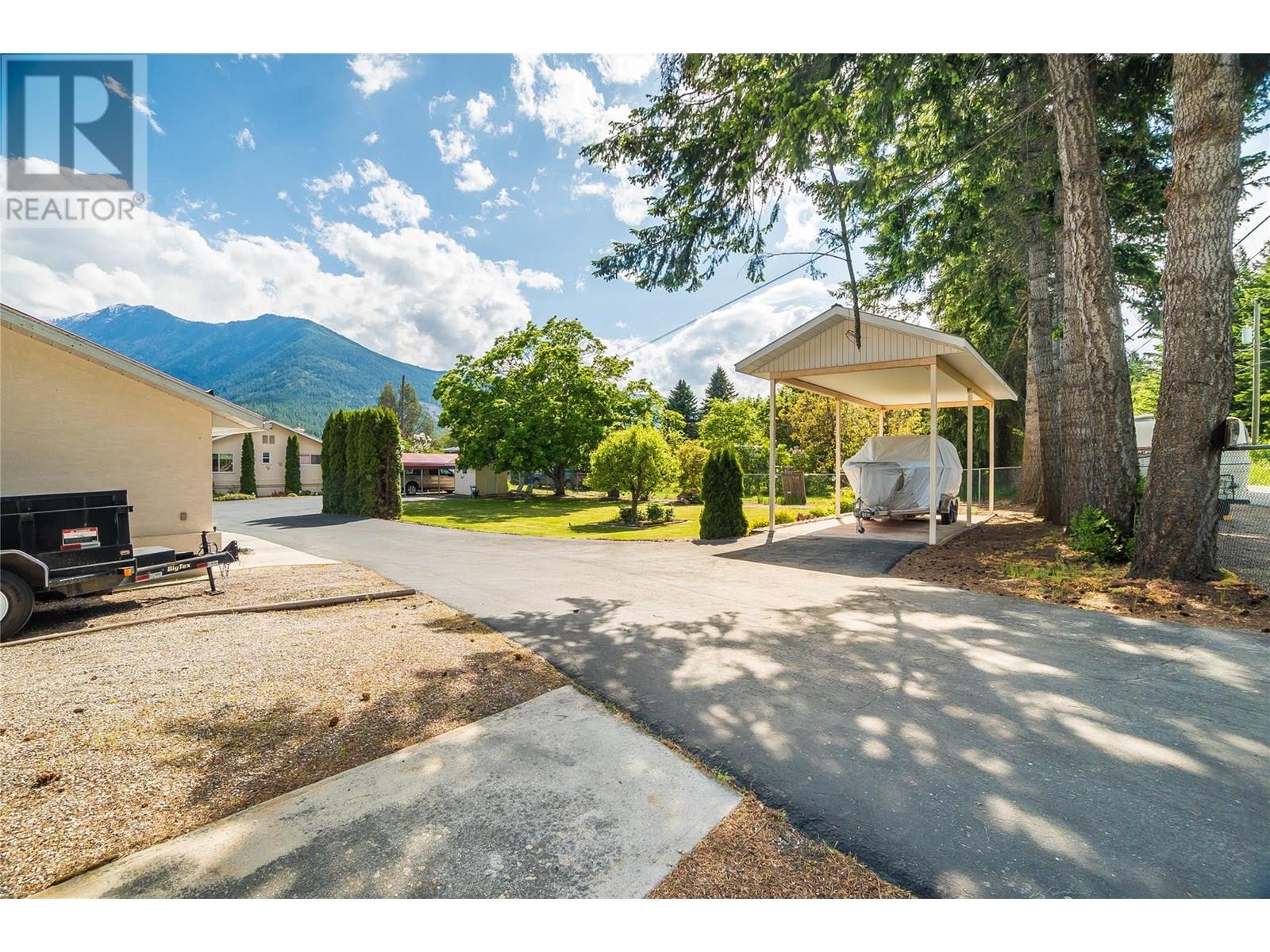 7566 Upper Balfour Road, Balfour, British Columbia  V1L 7E6 - Photo 42 - 10349104