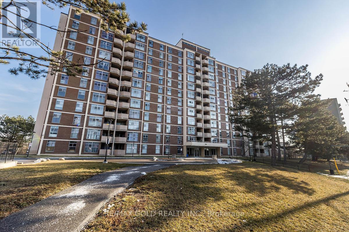 405 - 335 DRIFTWOOD AVENUE, Toronto, Ontario