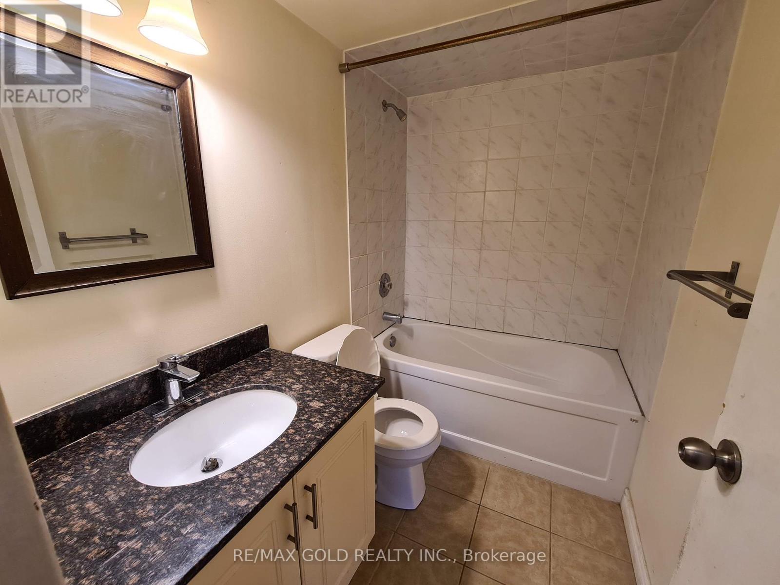 405 - 335 Driftwood Avenue, Toronto (Black Creek), Ontario  M3N 2P3 - Photo 5 - W12211218