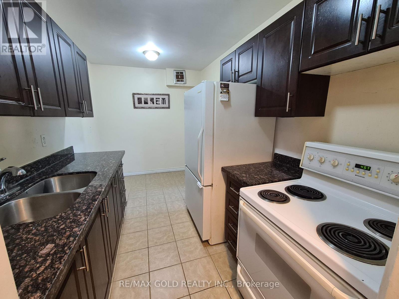 405 - 335 Driftwood Avenue, Toronto (Black Creek), Ontario  M3N 2P3 - Photo 8 - W12211218