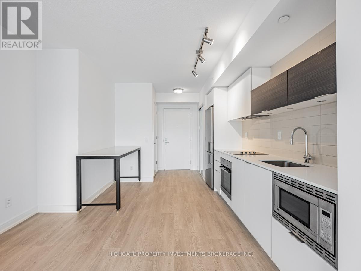 204 - 20 Thomas Riley Road, Toronto, Ontario  M9B 1B3 - Photo 8 - W12211236