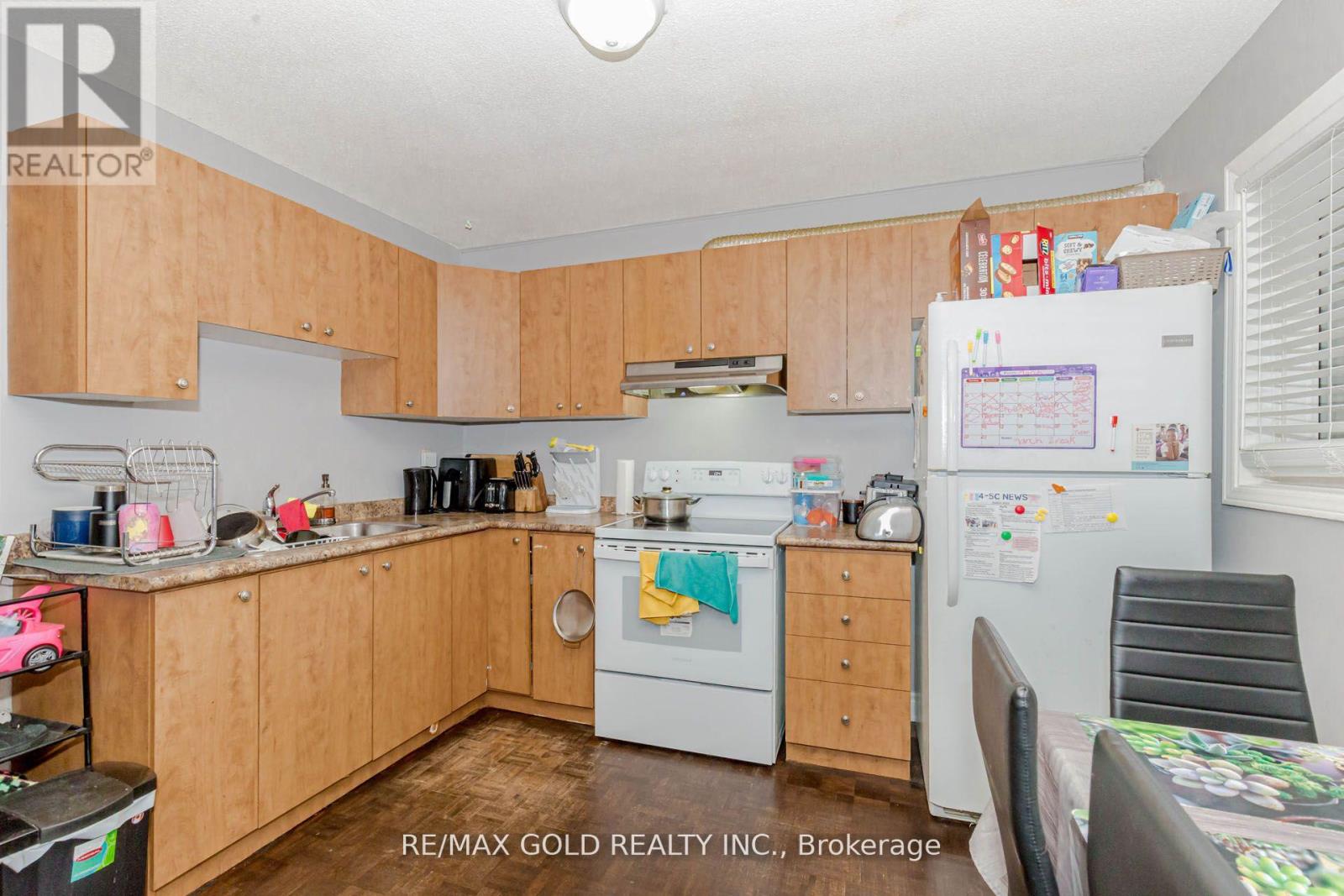298 Royal Salisbury Way, Brampton, Ontario  L6V 3G5 - Photo 24 - W12211240