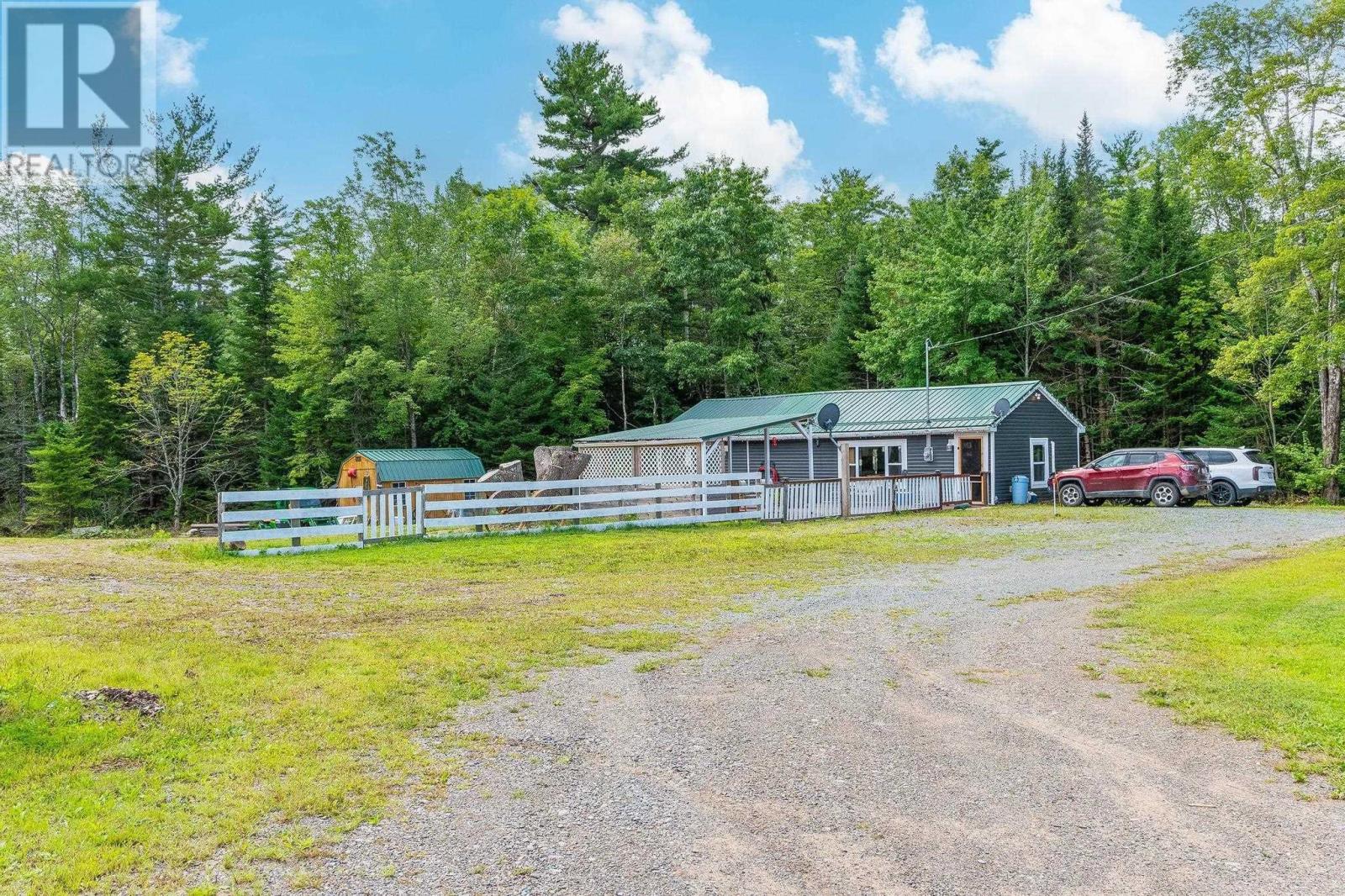 377 Cloverdale Road, Birch Hill, Nova Scotia  B0N 2J0 - Photo 2 - 202514053