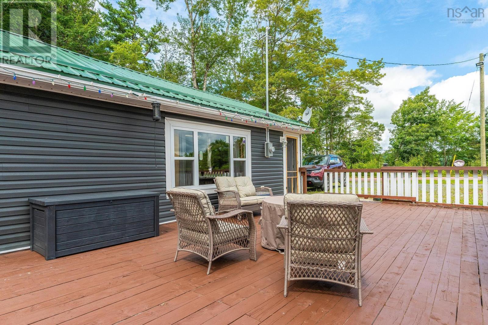 377 Cloverdale Road, Birch Hill, Nova Scotia  B0N 2J0 - Photo 28 - 202514053