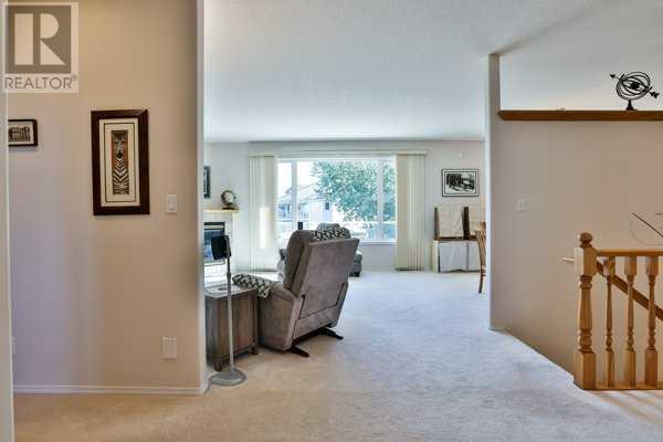 77 Fairmont Park Landing S, Lethbridge, Alberta  T1K 7L1 - Photo 9 - A2224866