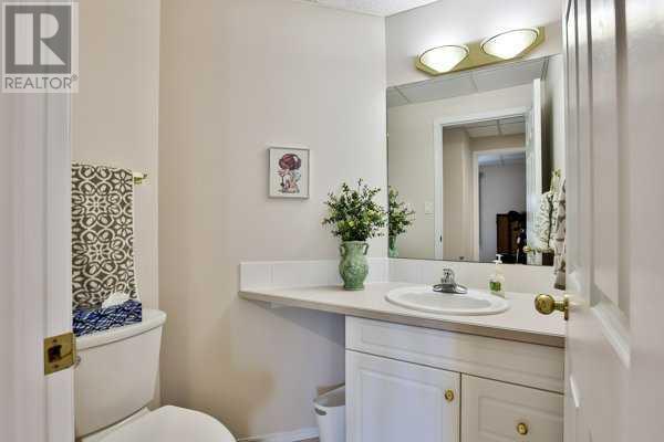 77 Fairmont Park Landing S, Lethbridge, Alberta  T1K 7L1 - Photo 32 - A2224866