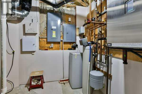 77 Fairmont Park Landing S, Lethbridge, Alberta  T1K 7L1 - Photo 37 - A2224866