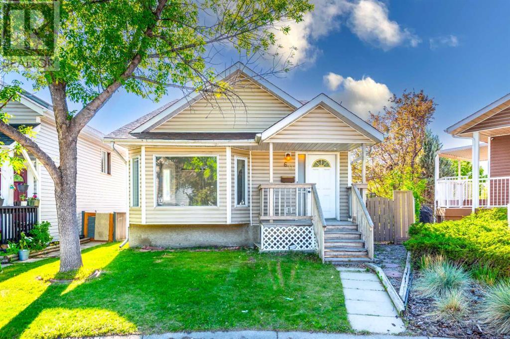 60 Erin Green Mews Se, Calgary, Alberta  t2b 3c3 - Photo 1 - A2226165