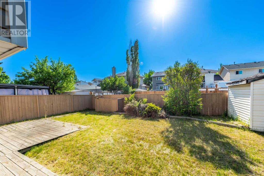 60 Erin Green Mews Se, Calgary, Alberta  t2b 3c3 - Photo 7 - A2226165