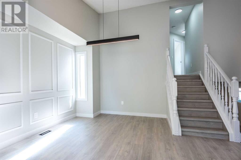 60 Erin Green Mews Se, Calgary, Alberta  t2b 3c3 - Photo 12 - A2226165