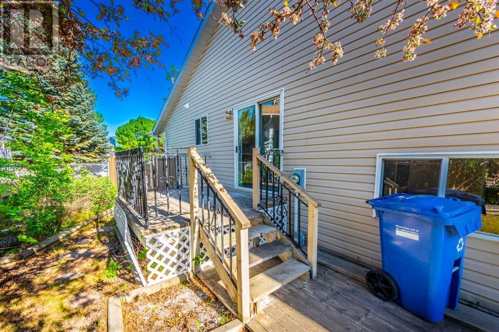 60 Erin Green Mews Se, Calgary, Alberta  t2b 3c3 - Photo 4 - A2226165