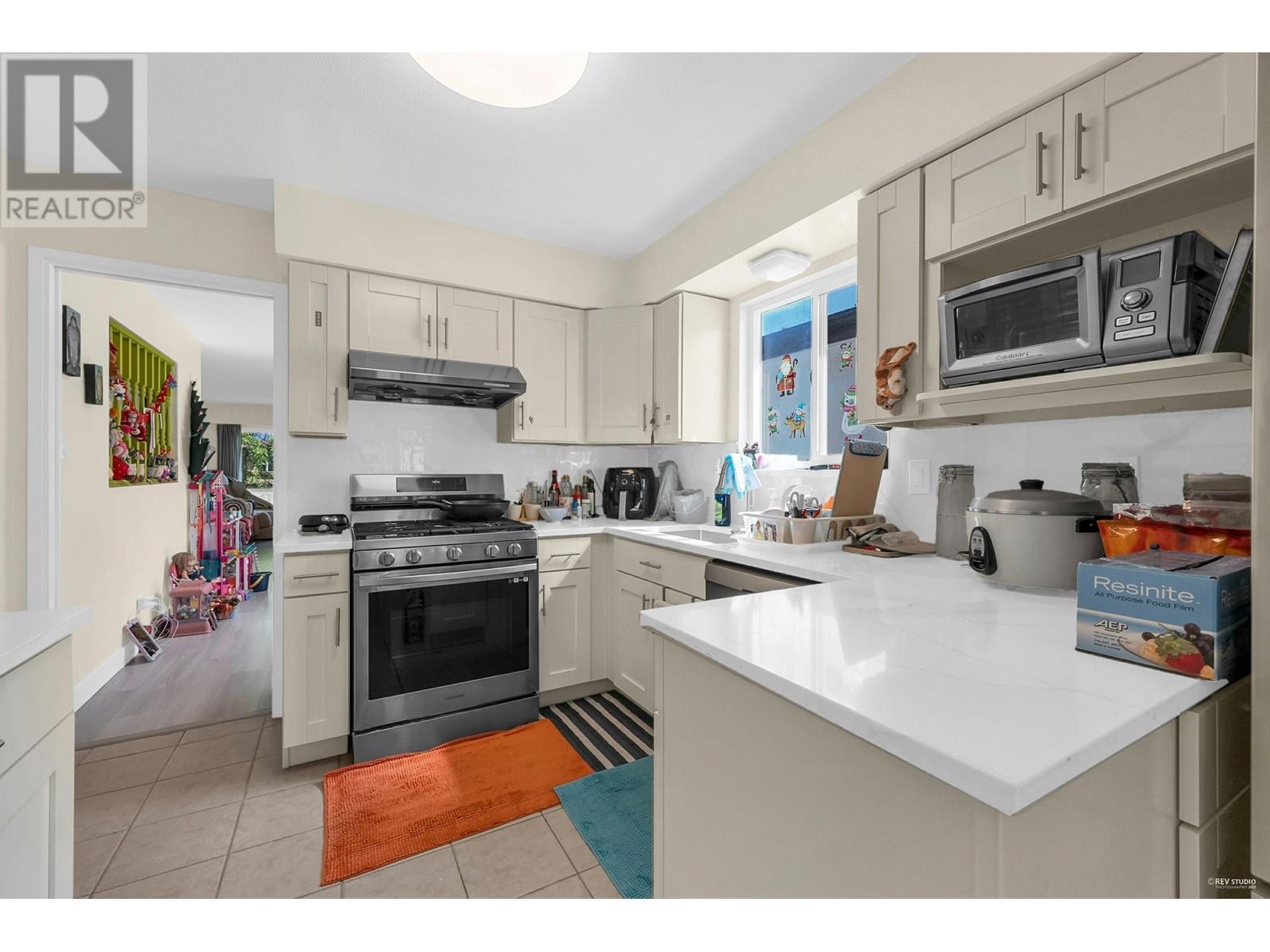 2086 E 40th Avenue, Vancouver, British Columbia  V5P 1J3 - Photo 15 - R3013741