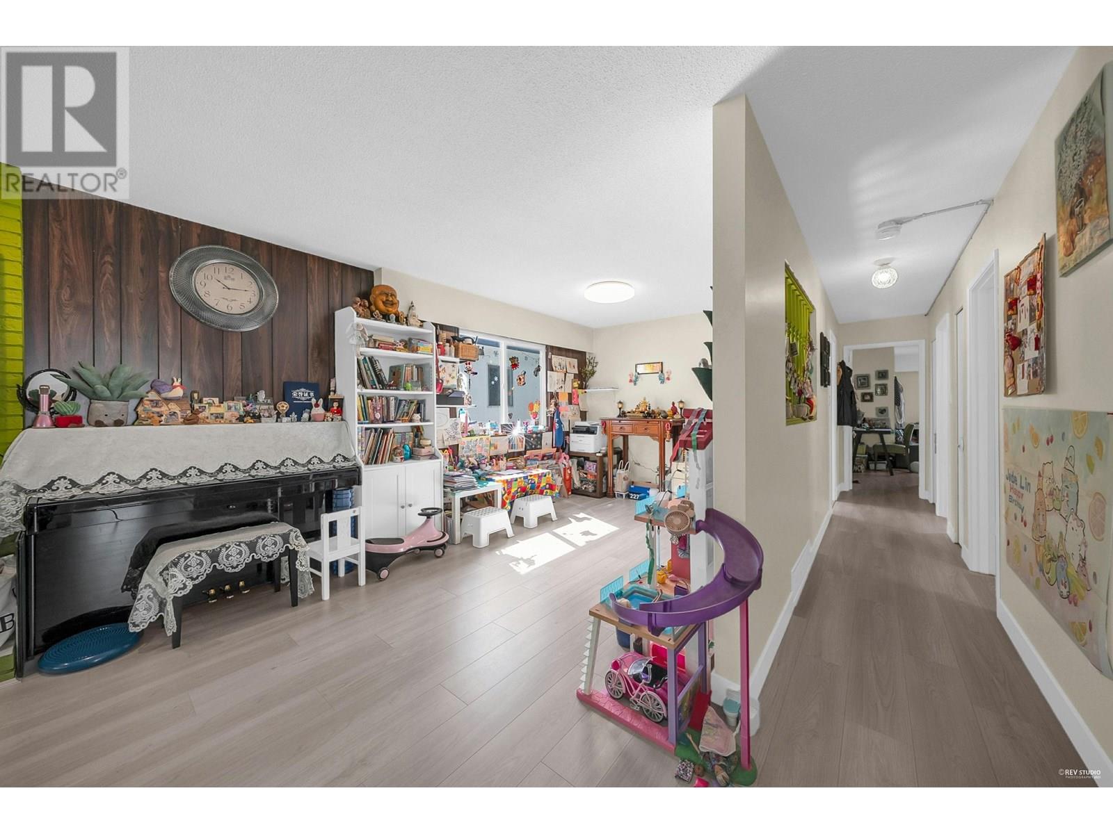 2086 E 40th Avenue, Vancouver, British Columbia  V5P 1J3 - Photo 11 - R3013741