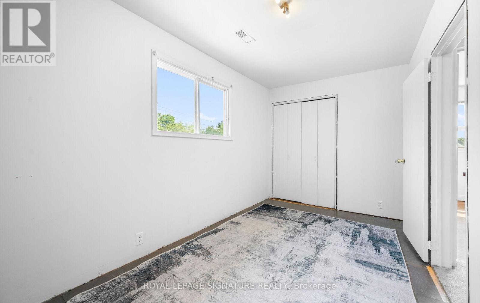 129 Allenby Avenue, Toronto, Ontario  M9W 1T2 - Photo 22 - W12200822