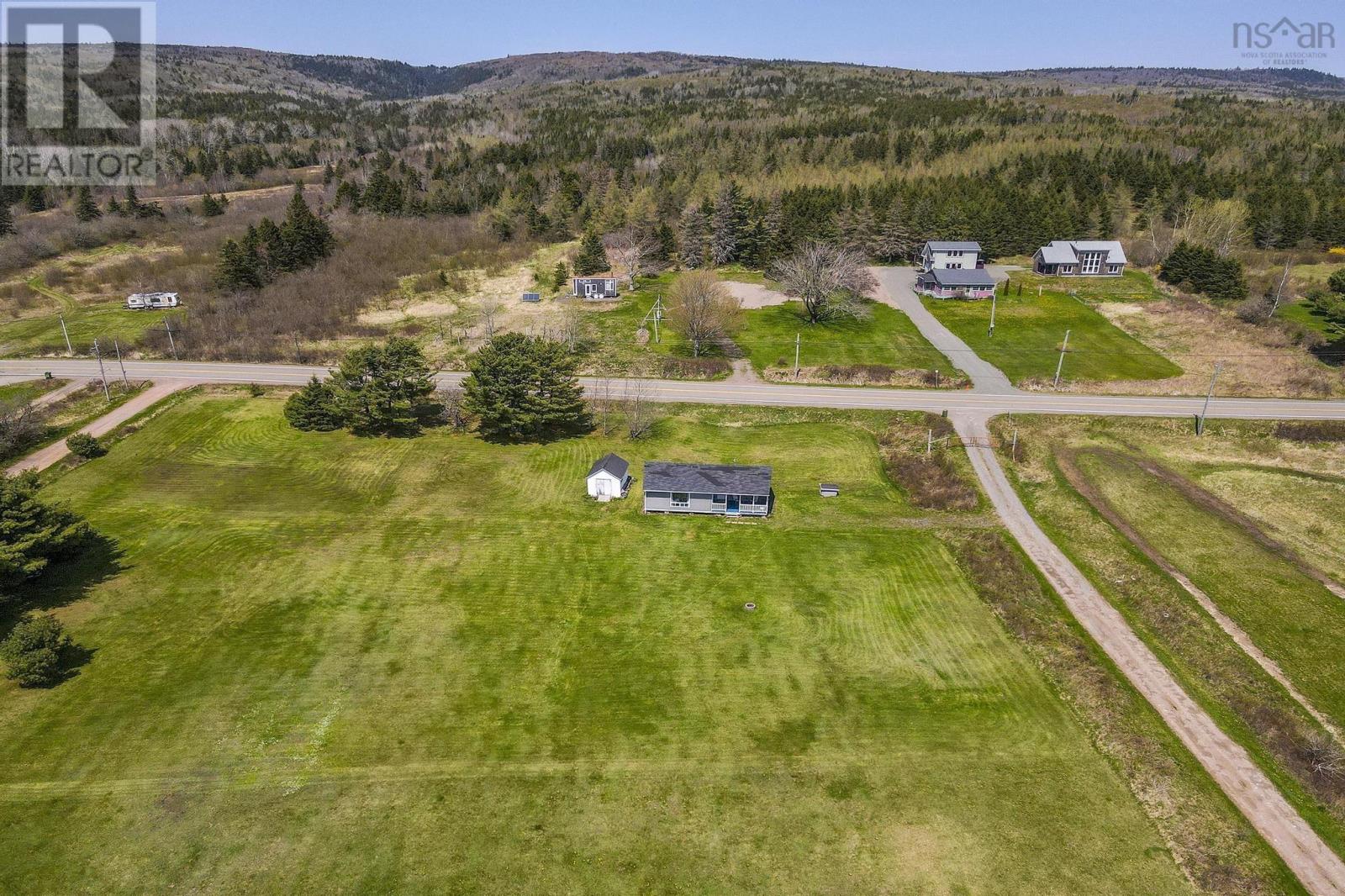 432 Hwy 2, Lower Five Islands, Nova Scotia  B0M 1N0 - Photo 17 - 202511753