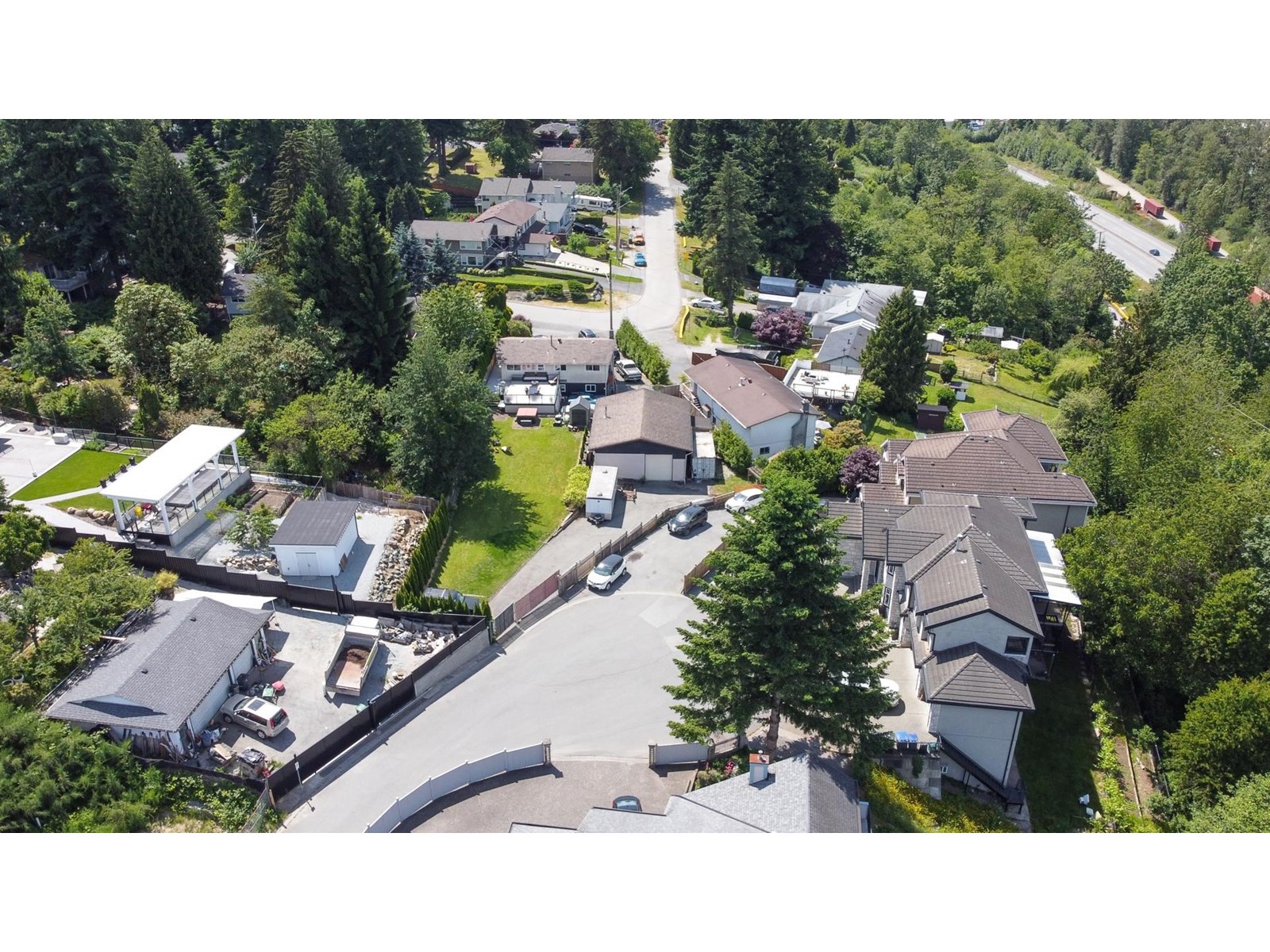 11590 140a Street, Surrey, British Columbia  V3R 3J3 - Photo 39 - R3013601