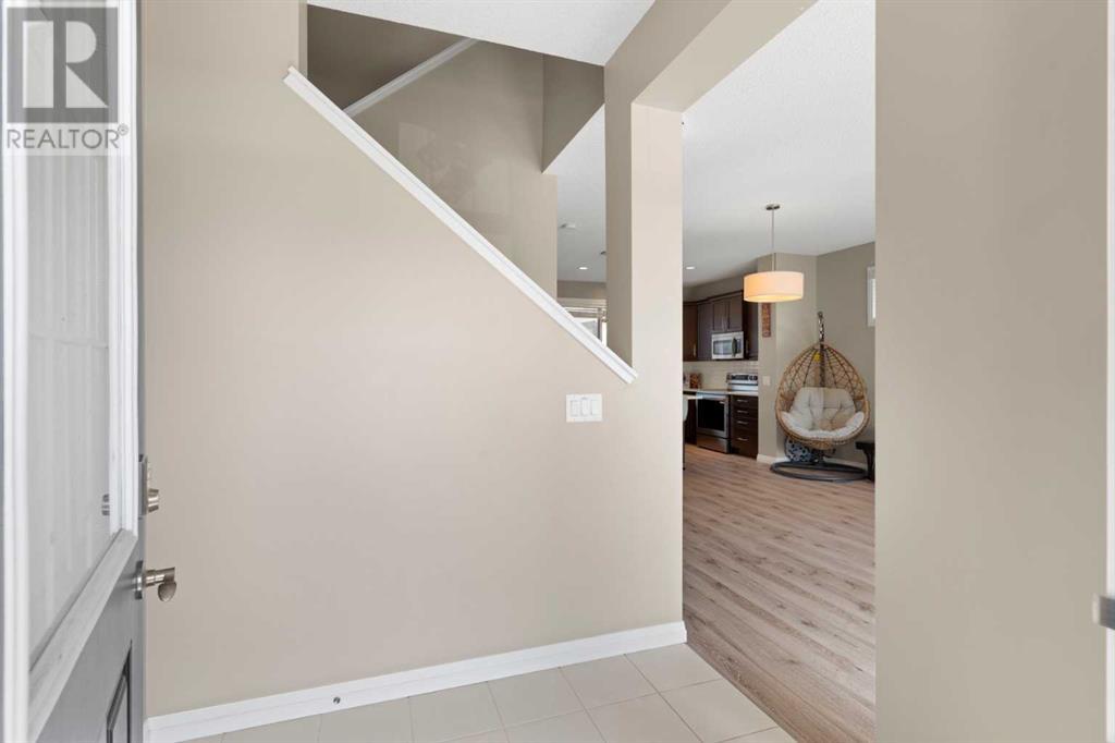 171 Redstone Grove Ne, Calgary, Alberta  T3N 0T7 - Photo 4 - A2221384