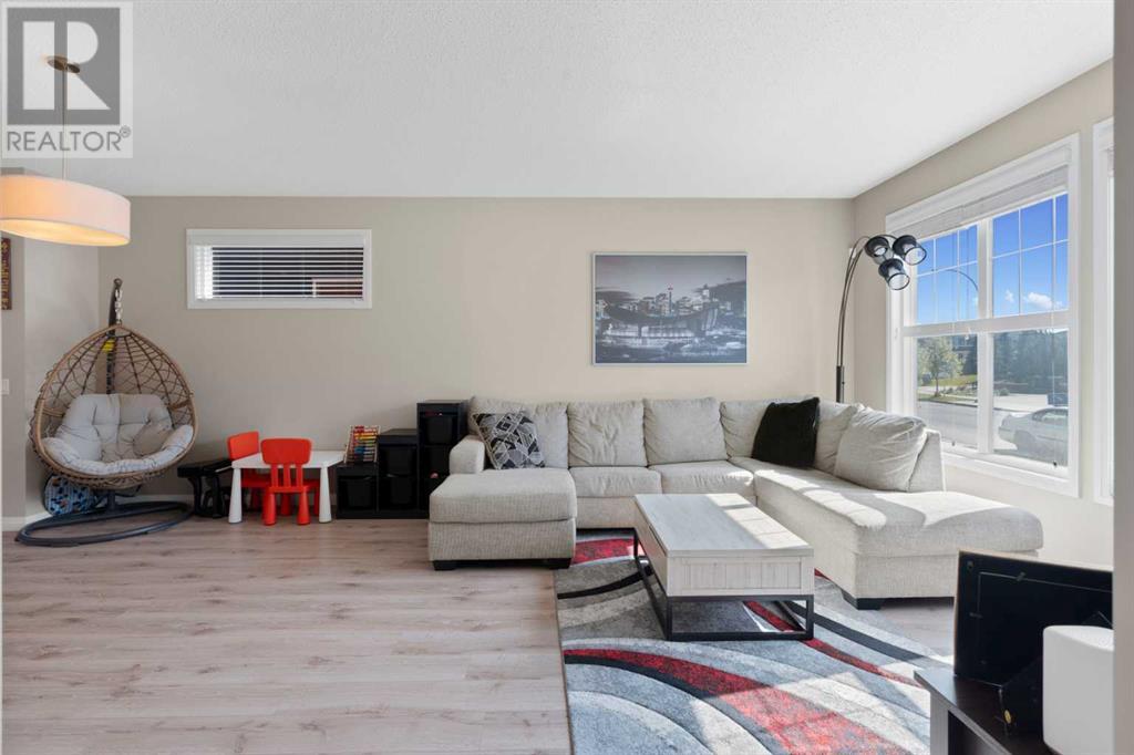 171 Redstone Grove Ne, Calgary, Alberta  T3N 0T7 - Photo 6 - A2221384