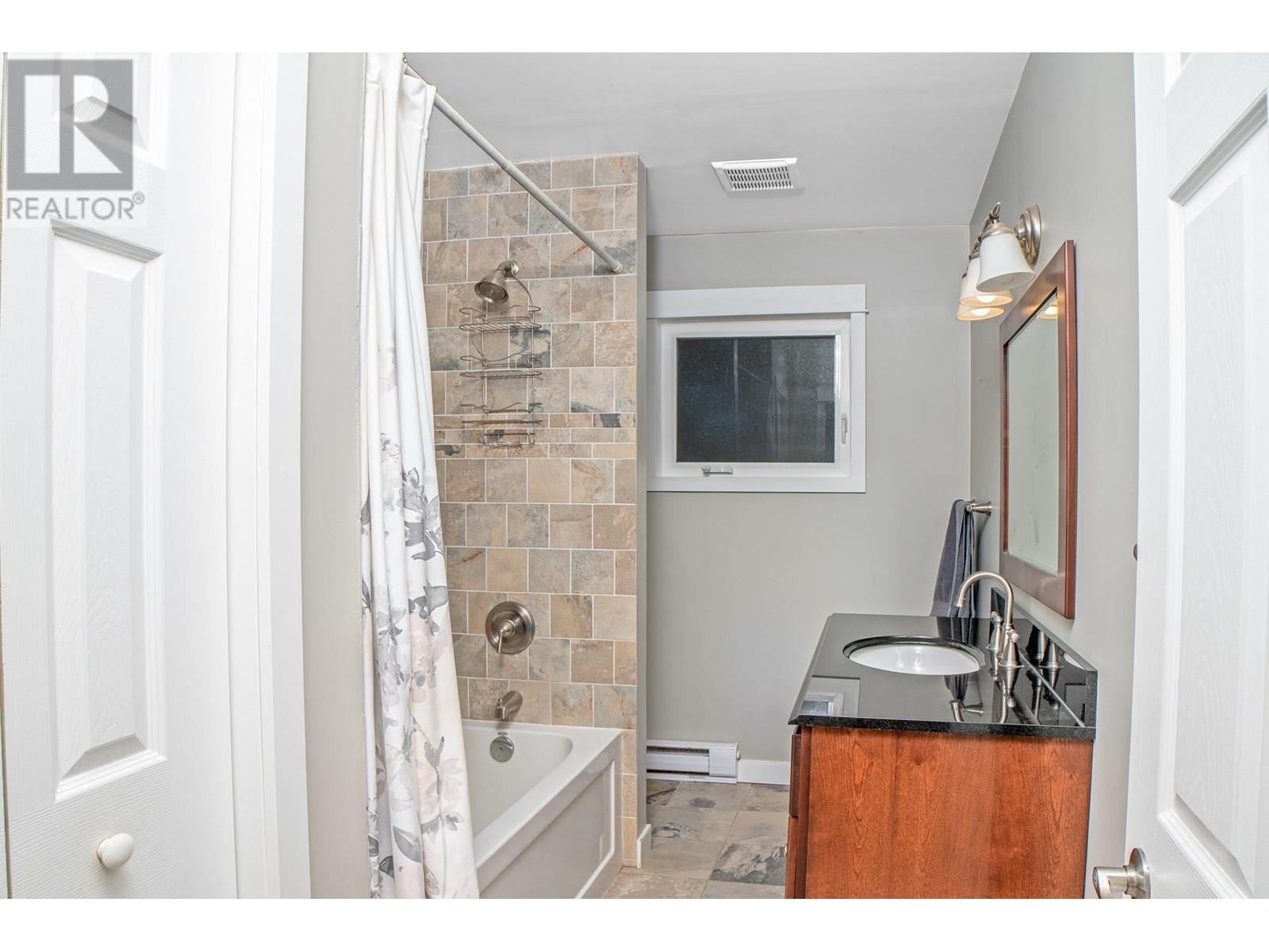 2315 16th Street, Lister, British Columbia  V0B 1G2 - Photo 25 - 10350345