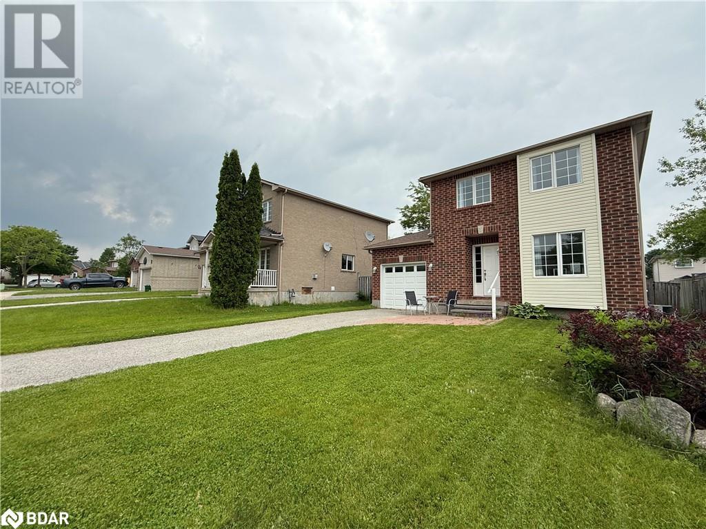 29 Golds Crescent, Barrie, Ontario  L4N 8R5 - Photo 1 - 40739901
