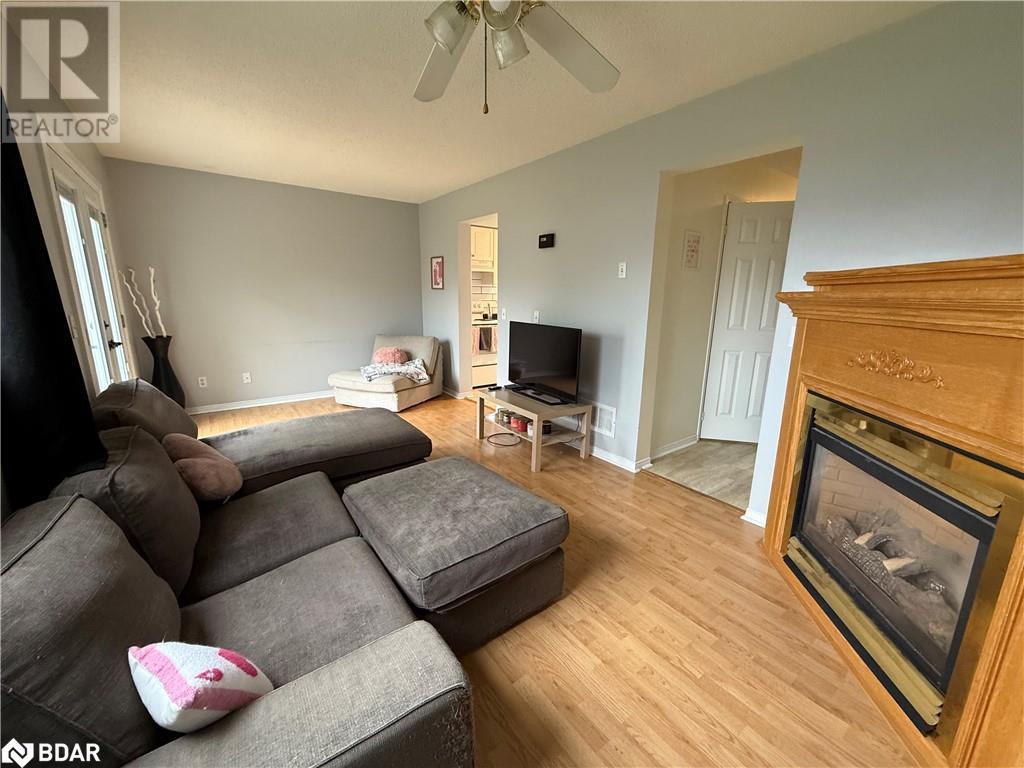 29 Golds Crescent, Barrie, Ontario  L4N 8R5 - Photo 5 - 40739901