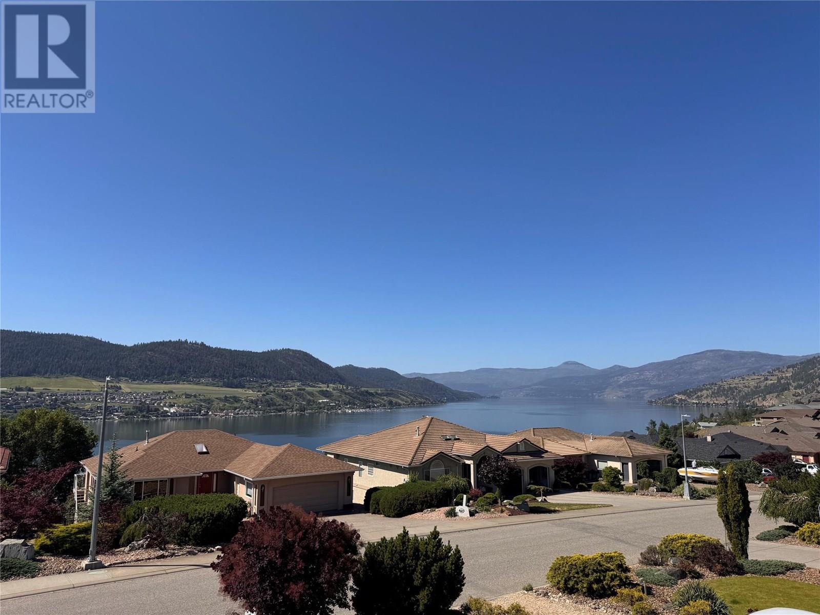 7074 Lakeridge Drive, Vernon, British Columbia