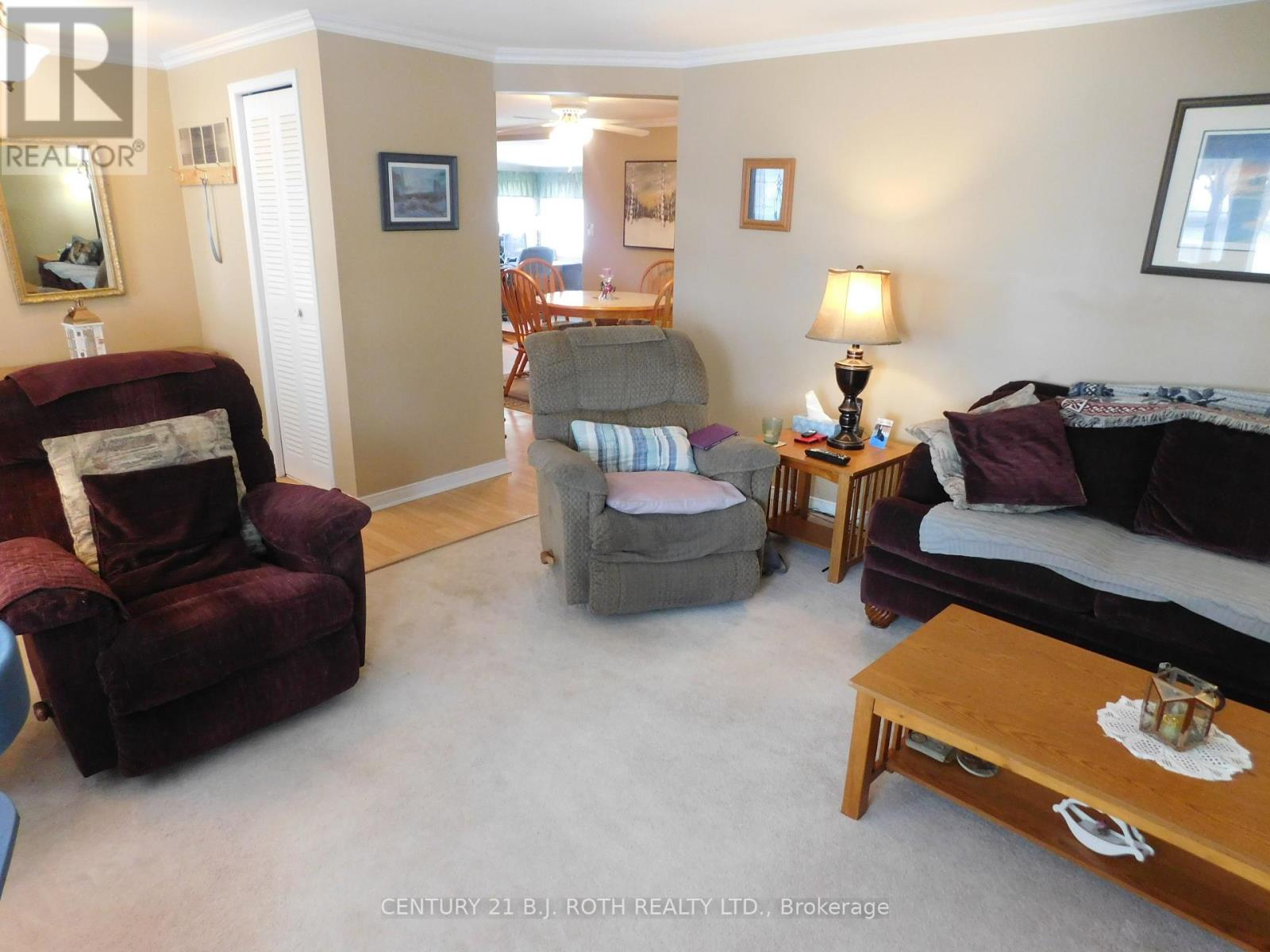 2 Mimosa Drive, Innisfil, Ontario  L9S 1R2 - Photo 17 - N12168037