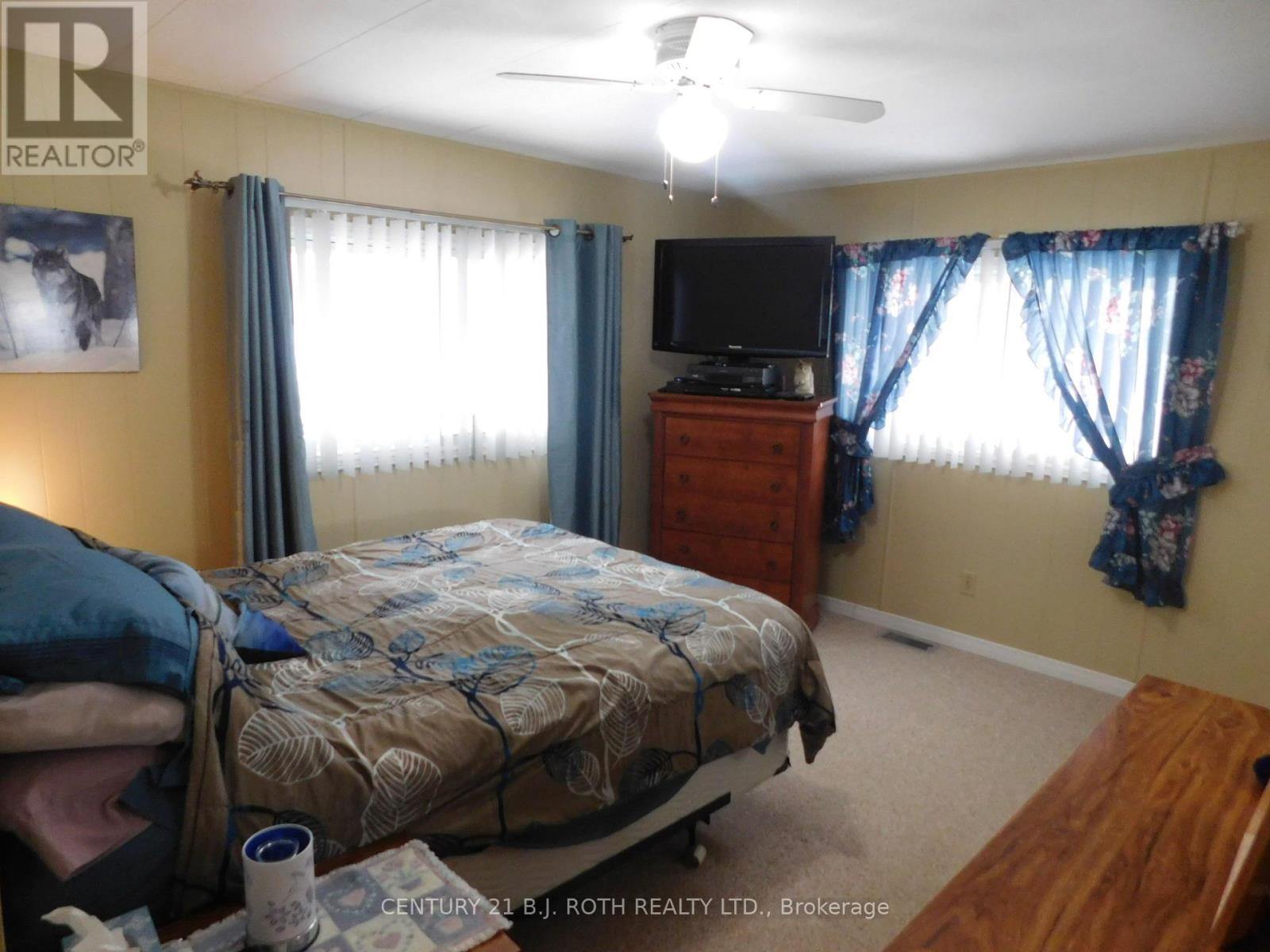 2 Mimosa Drive, Innisfil, Ontario  L9S 1R2 - Photo 29 - N12168037