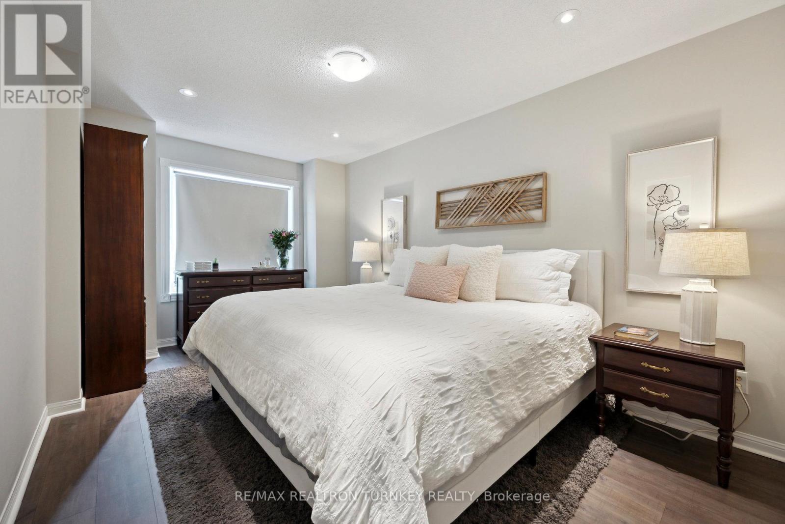 66 Natale Court, Bradford West Gwillimbury, Ontario  L3Z 3B1 - Photo 25 - N12198939
