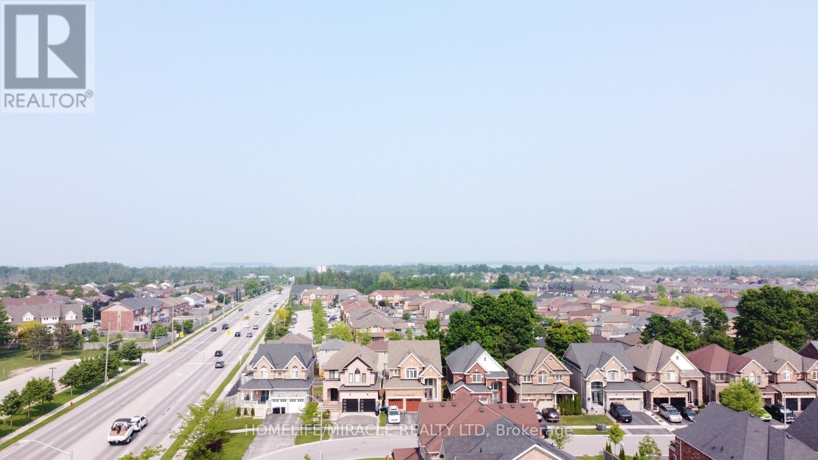2215 Dawson Crescent, Innisfil, Ontario  L9S 0G9 - Photo 43 - N12211152
