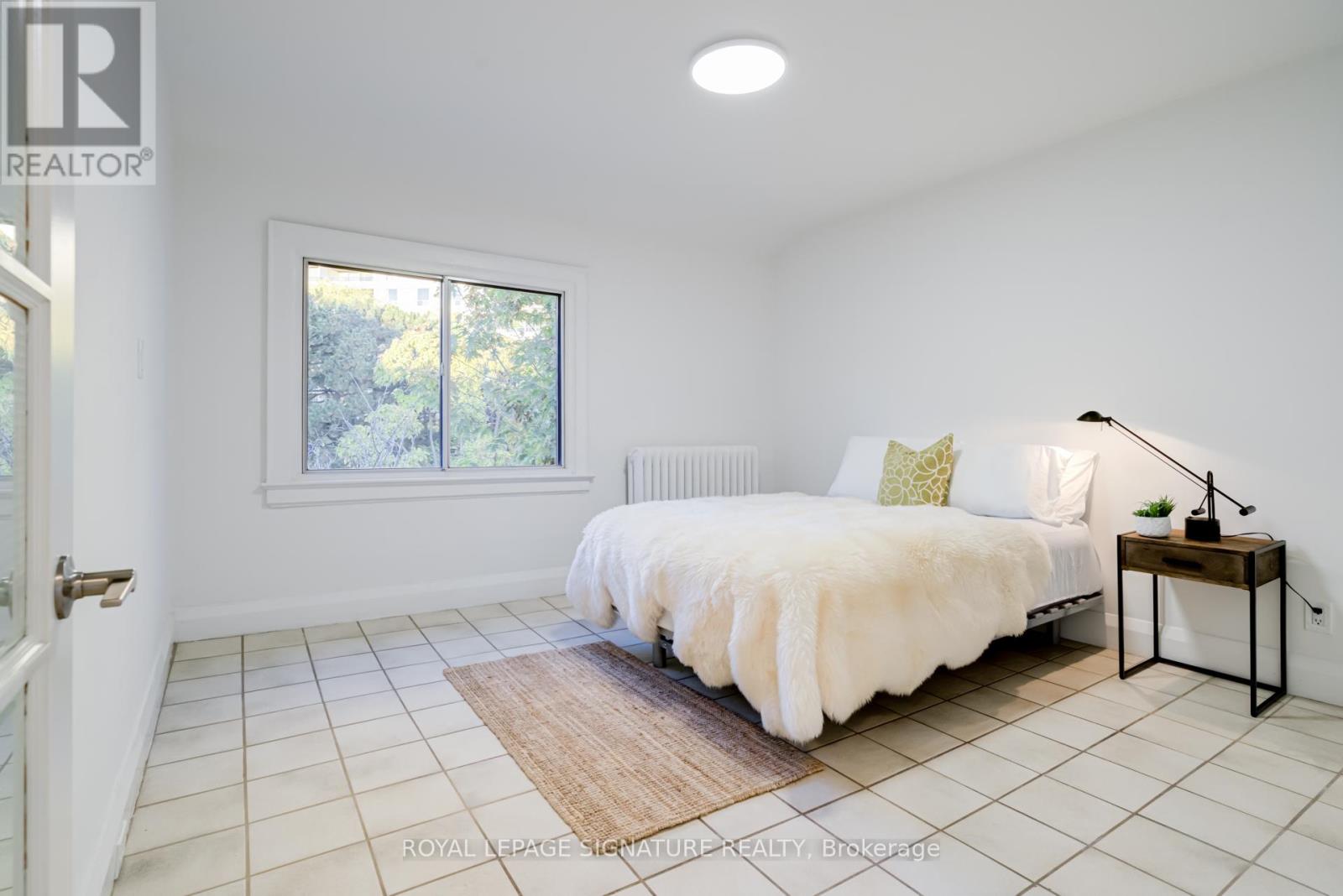 36 Gothic Avenue, Toronto, Ontario  M6P 2V9 - Photo 21 - W12168024