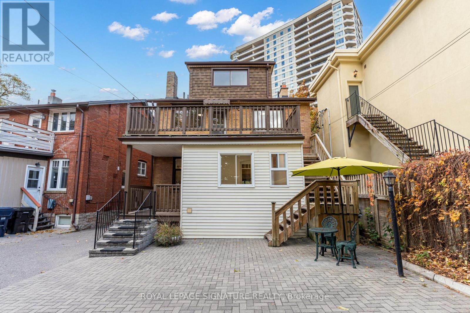 36 Gothic Avenue, Toronto, Ontario  M6P 2V9 - Photo 31 - W12168024