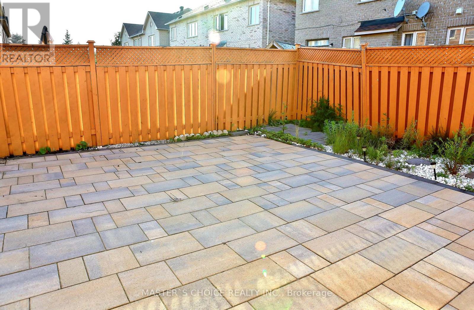 68 Oakford Drive, Markham, Ontario  L6C 2Y8 - Photo 39 - N12211266
