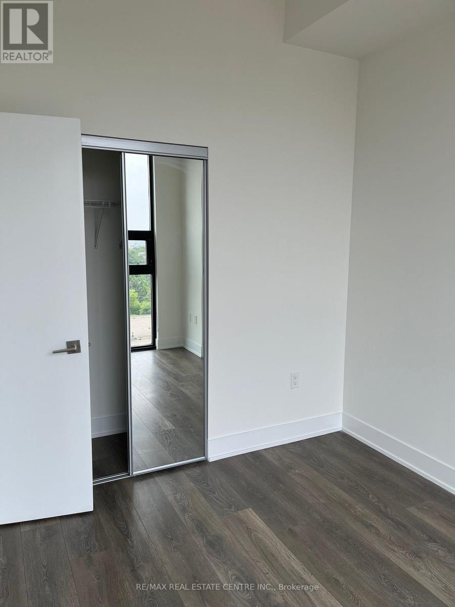 512w - 2916 Hwy7 Road, Vaughan, Ontario  L4K 0K5 - Photo 4 - N12211284