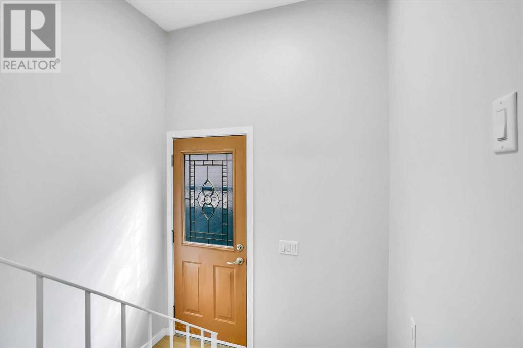 479 Berkley Crescent Nw, Calgary, Alberta  T3K 1A9 - Photo 20 - A2214697