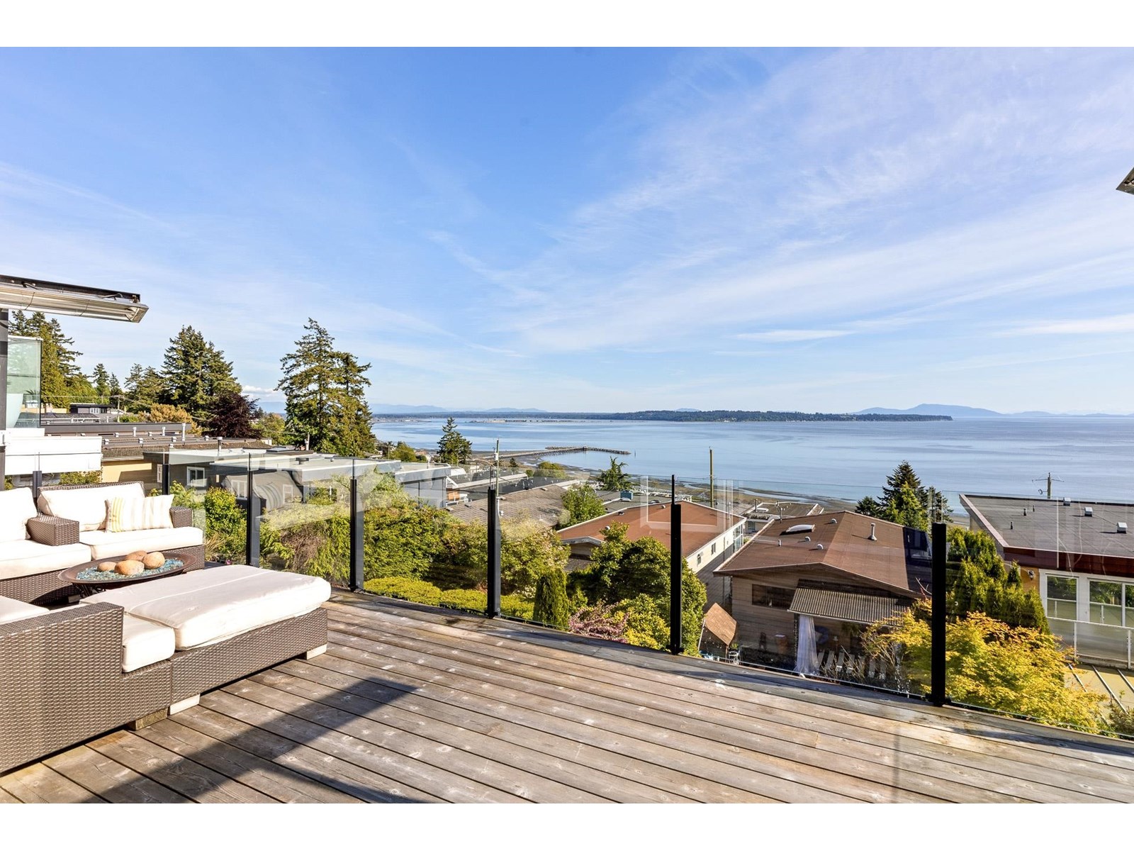 14736 Thrift Avenue, White Rock, British Columbia  V4B 2J5 - Photo 14 - R3013264