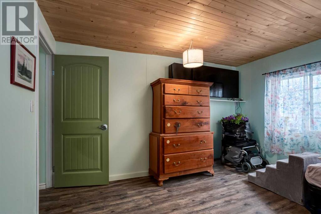 223 Huntwell Road Ne, Calgary, Alberta  T2K 5V4 - Photo 11 - A2216042