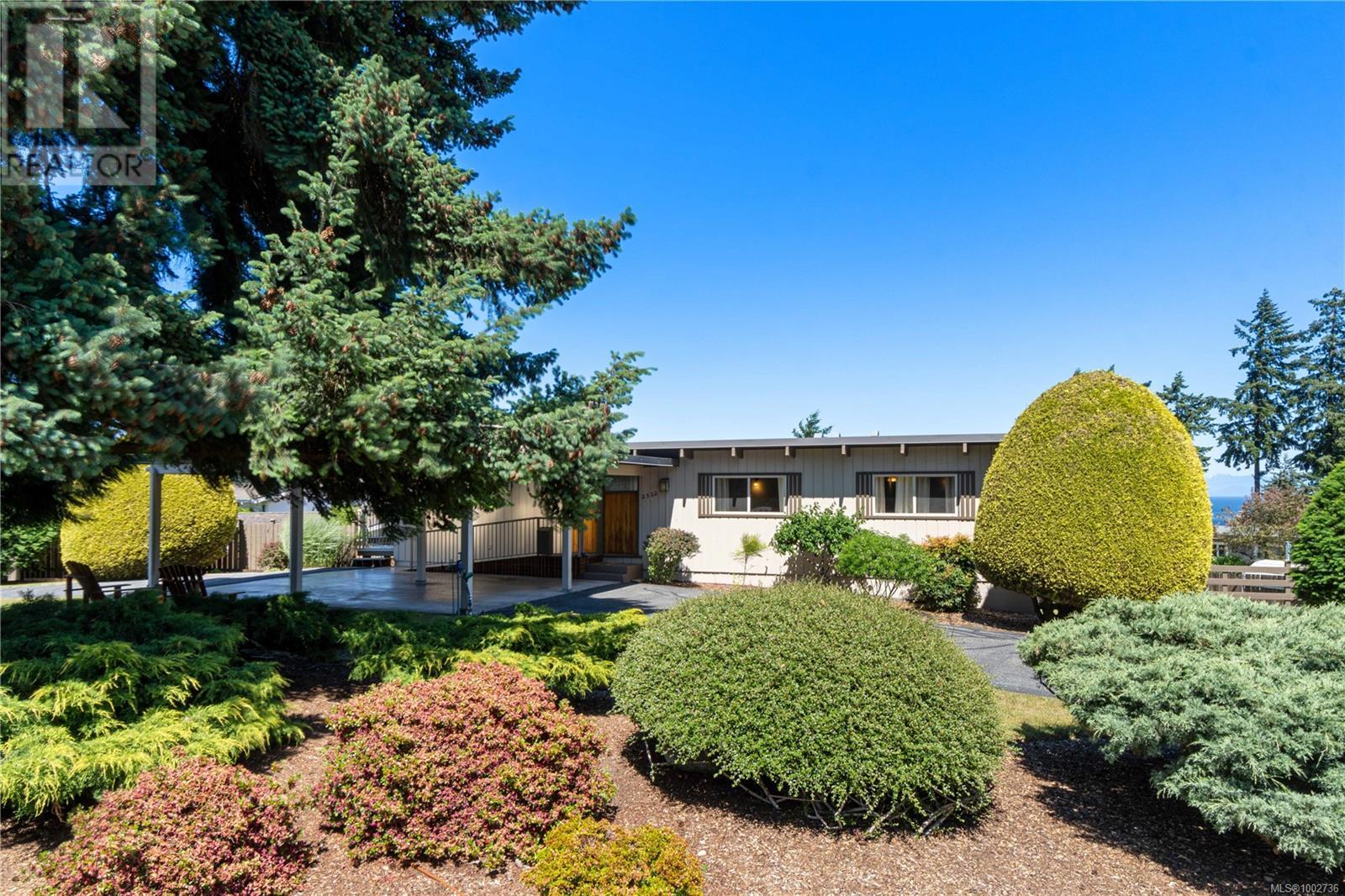 2502 Holyrood Dr, Nanaimo, British Columbia  V9S 4K9 - Photo 1 - 1002736