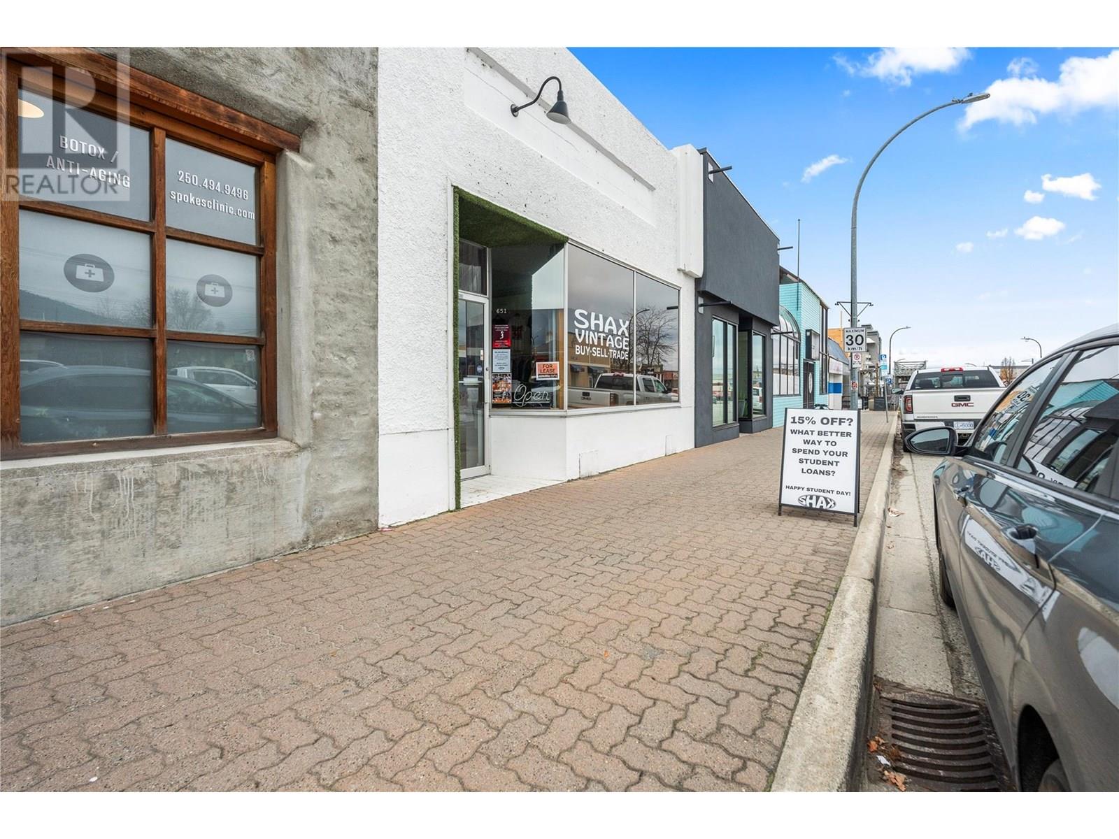 651 Main Street, Penticton, British Columbia  V2A 5C9 - Photo 3 - 10346792