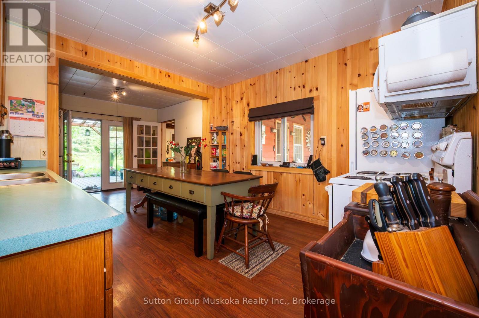 254 Brunel Road, Huntsville, Ontario P1H 1R6 - Photo 19 - X12208841